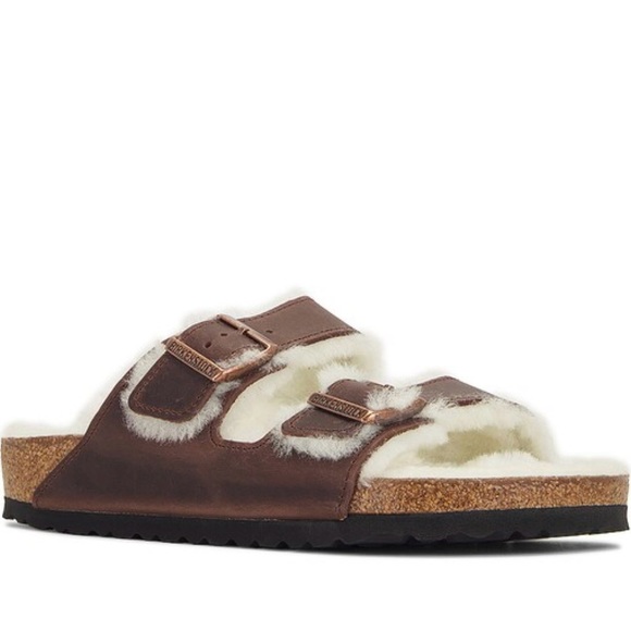 Birkenstock Arizona Shearling in Habana & Natural - Picture 6 of 7